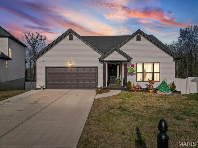 $365,000 | 2005 Huey Court, Festus, MO 63028