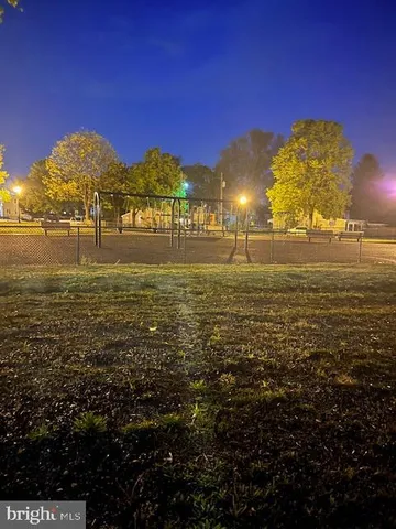 $299,900 | 1000 West Front Street, Florence, NJ 08518