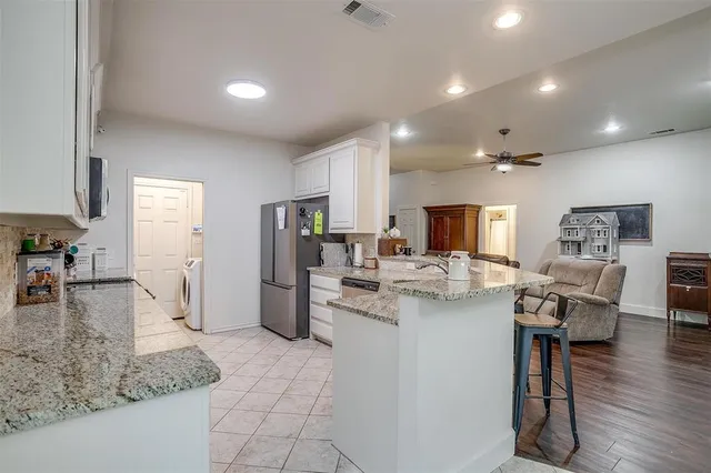 $279,000 | 228 Lovers Path Drive, Springtown, TX 76082