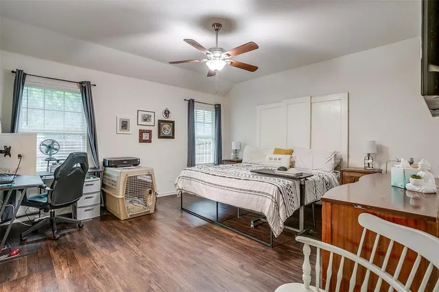 $279,000 | 228 Lovers Path Drive, Springtown, TX 76082