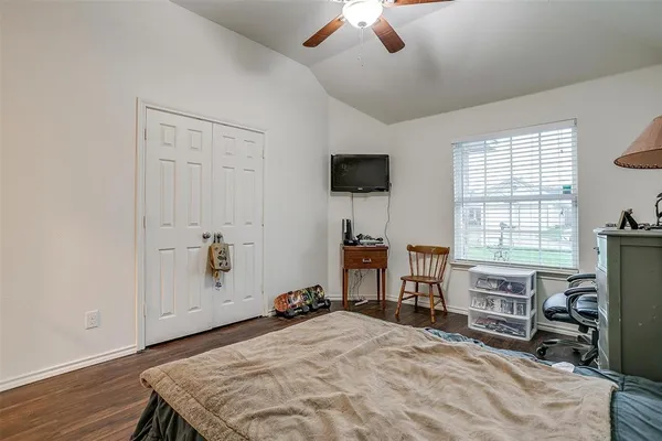 $274,900 | 228 Lovers Path Drive, Springtown, TX 76082