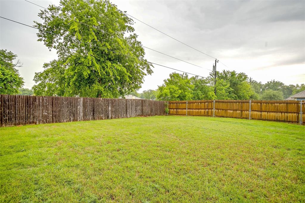 228 Lovers Path Drive Springtown, TX 76082 - Photo 40 of 40 View of yard with a fenced backyard