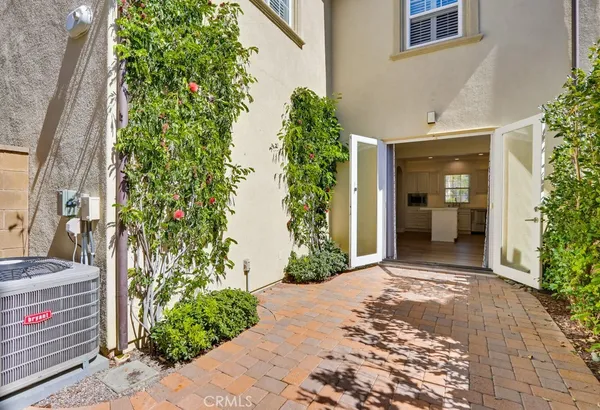 $6,200 | 57 Arborside, Irvine, CA 92603