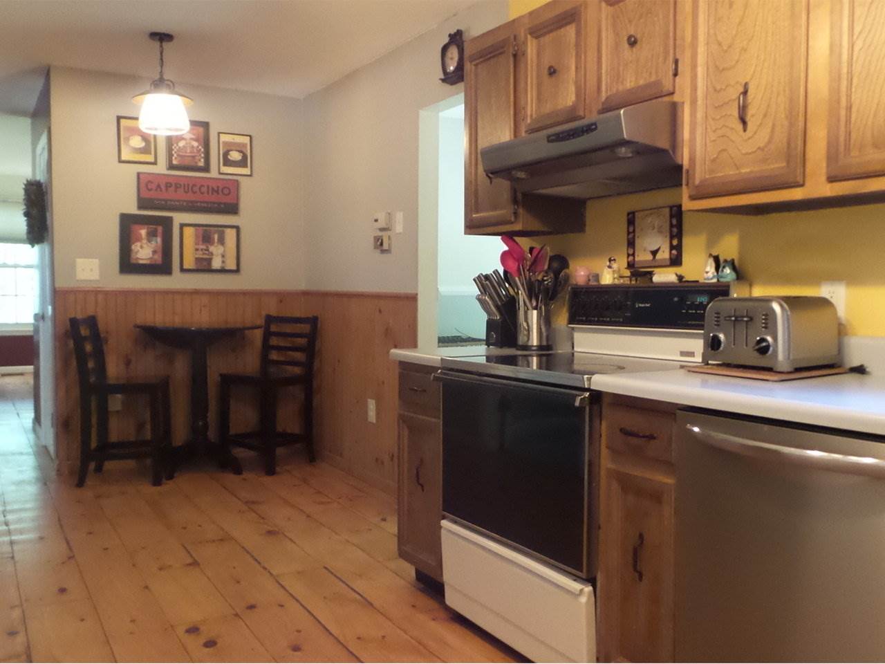 254 Poor Farm Road, Unit 7 Milton, VT 05468 - Photo 12 of 34 Gallery Image 12