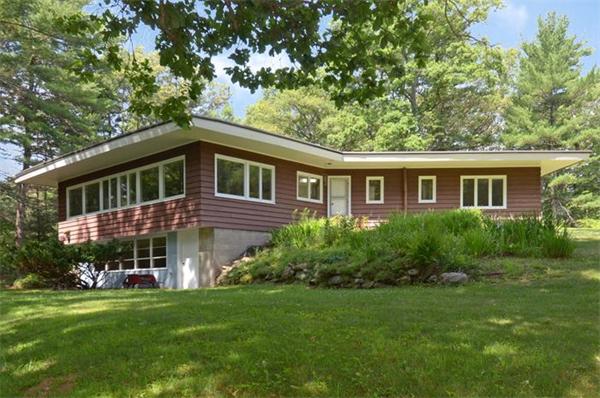 93 Reservation Road Andover, MA 01810 - Photo 1 of 23 Gallery Image 1