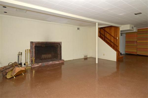 93 Reservation Road Andover, MA 01810 - Photo 17 of 23 Gallery Image 17