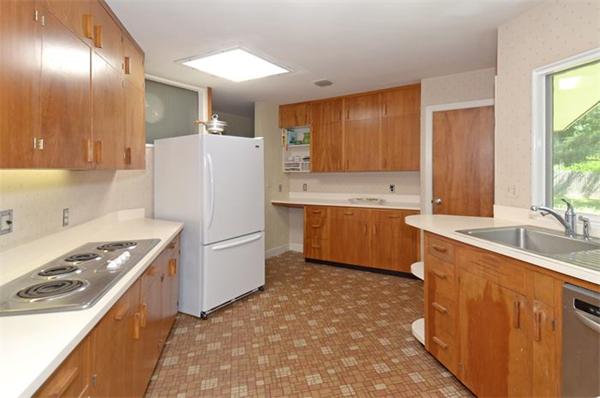 93 Reservation Road Andover, MA 01810 - Photo 6 of 23 Gallery Image 6