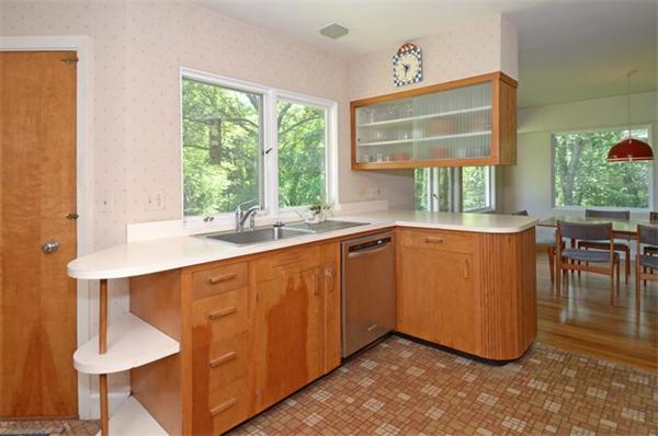 93 Reservation Road Andover, MA 01810 - Photo 7 of 23 Gallery Image 7