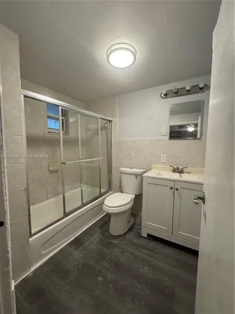 $1,800 | 7802 Northwest 8th Avenue, Unit 5, Miami, FL 33150