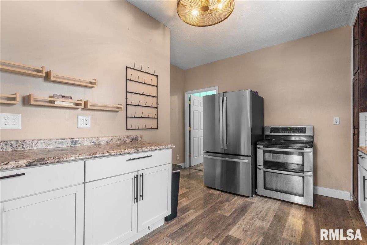 524 West Vine Street Springfield, IL 62704 - Photo 12 of 26