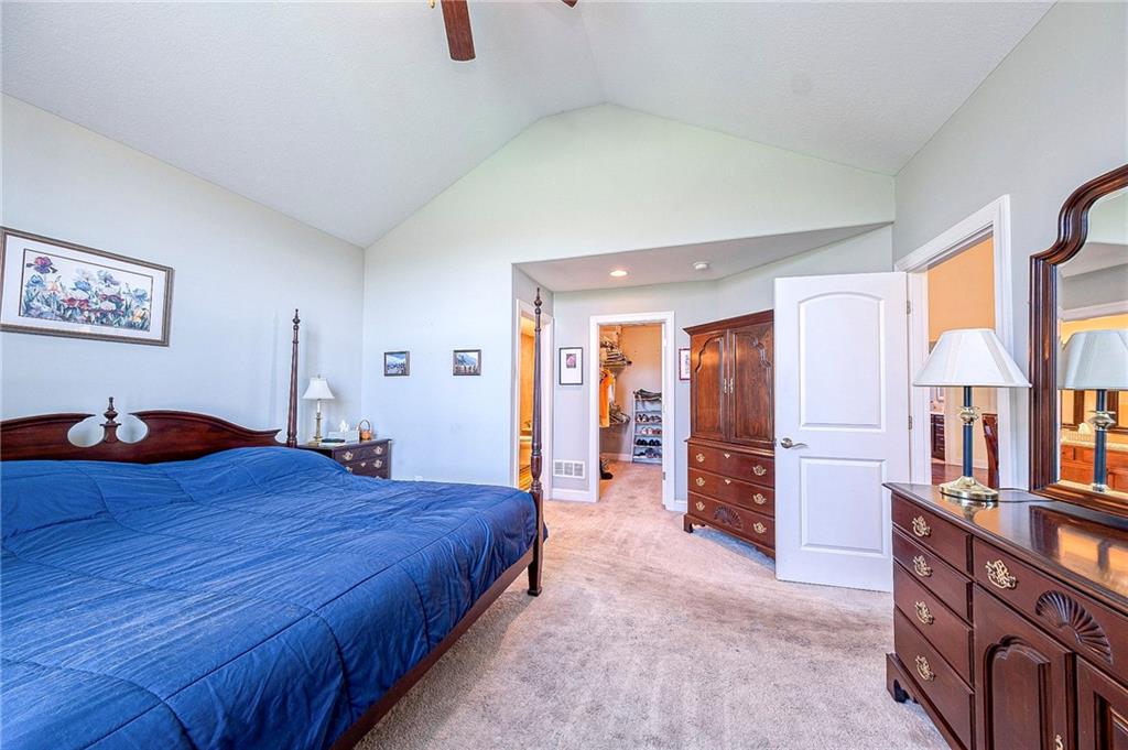 364 Saddlebrook Road Gibsonia, PA 15044 - Photo 17 of 39 View to the walk-in closet from the primary bedroom.