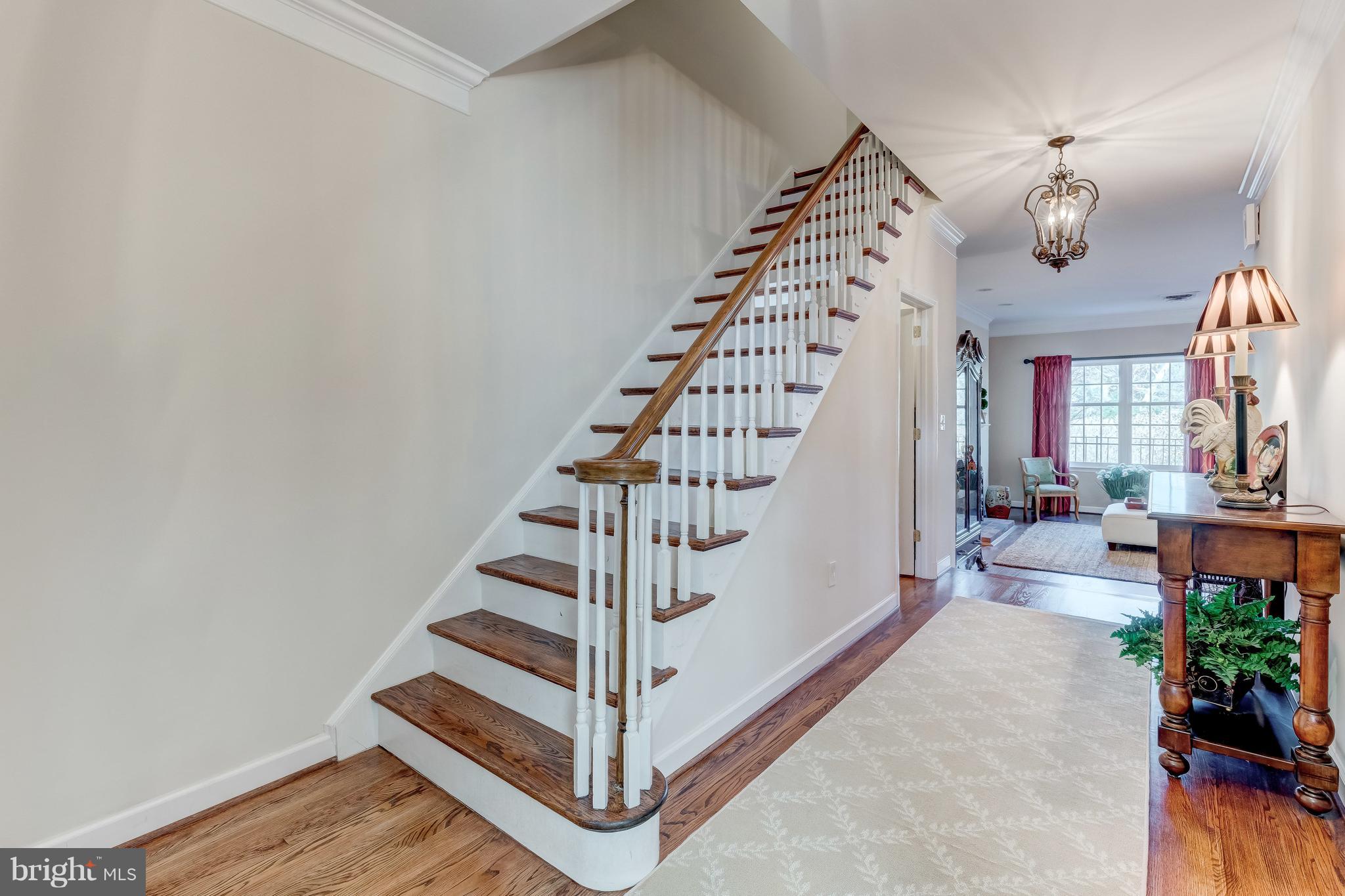1722 Killington Road Towson, MD 21204 - Photo 2 of 28 Foyer