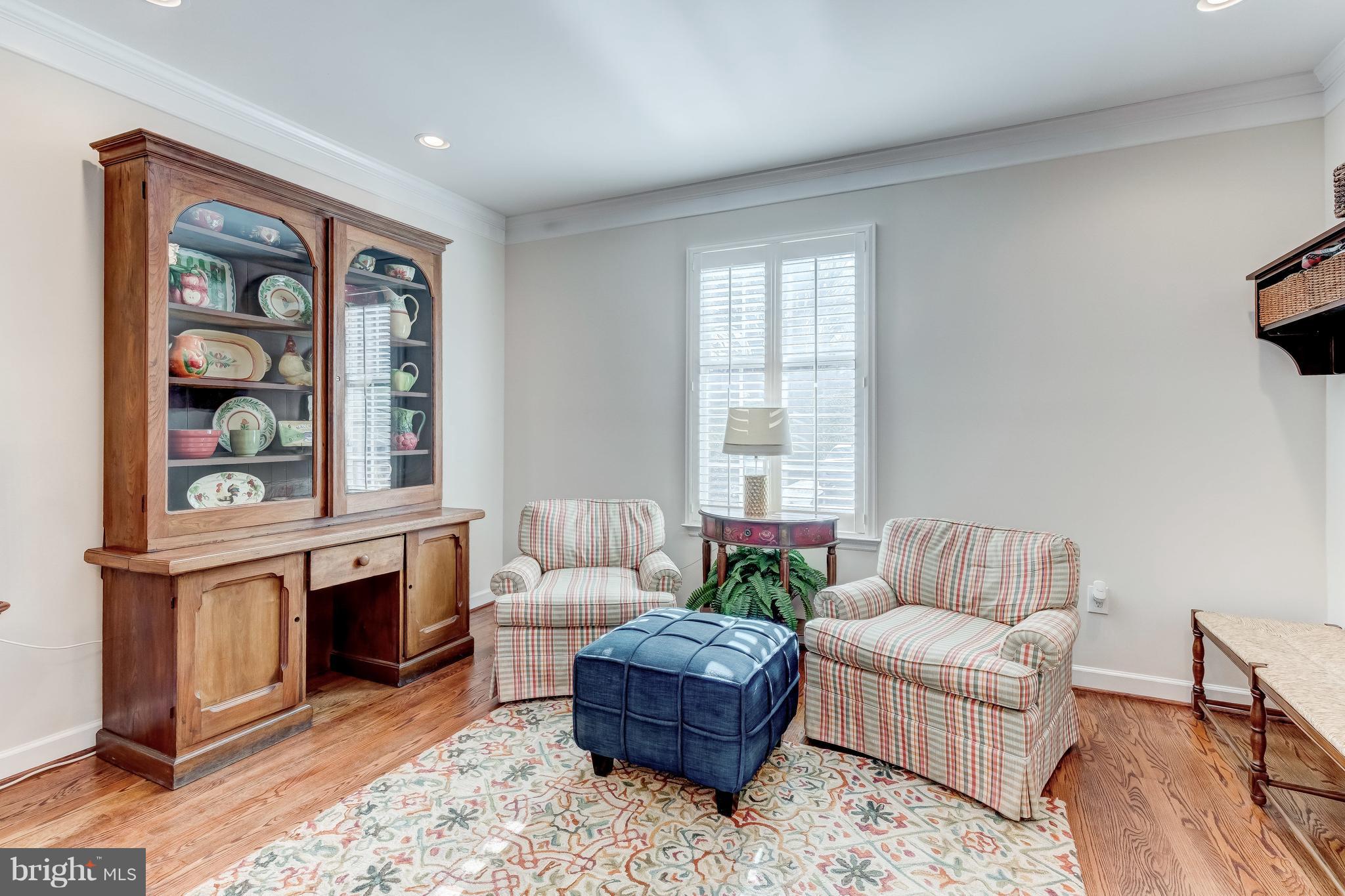 1722 Killington Road Towson, MD 21204 - Photo 12 of 28 Breakfast/Sitting Area