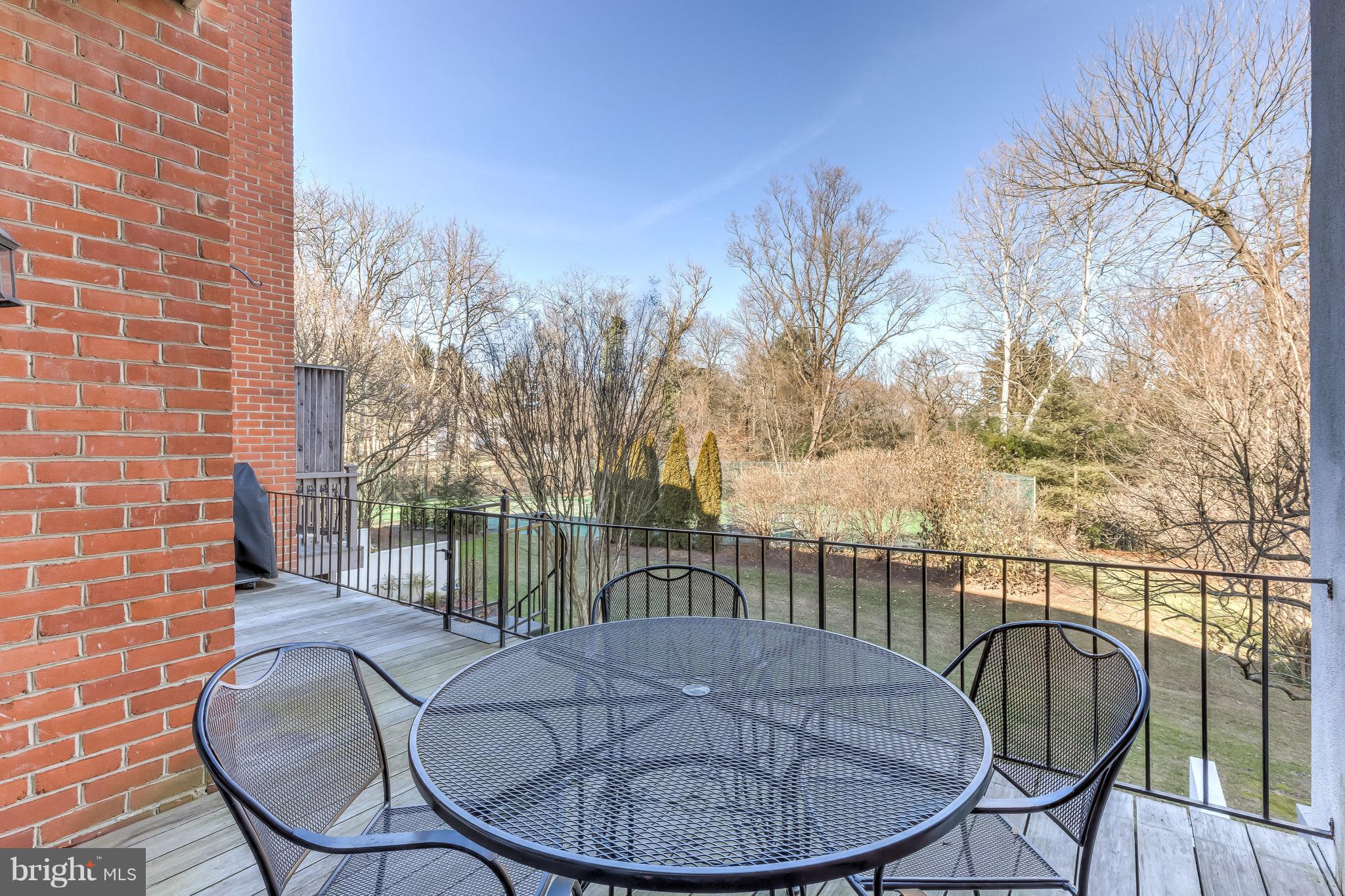 1722 Killington Road Towson, MD 21204 - Photo 26 of 28 Deck