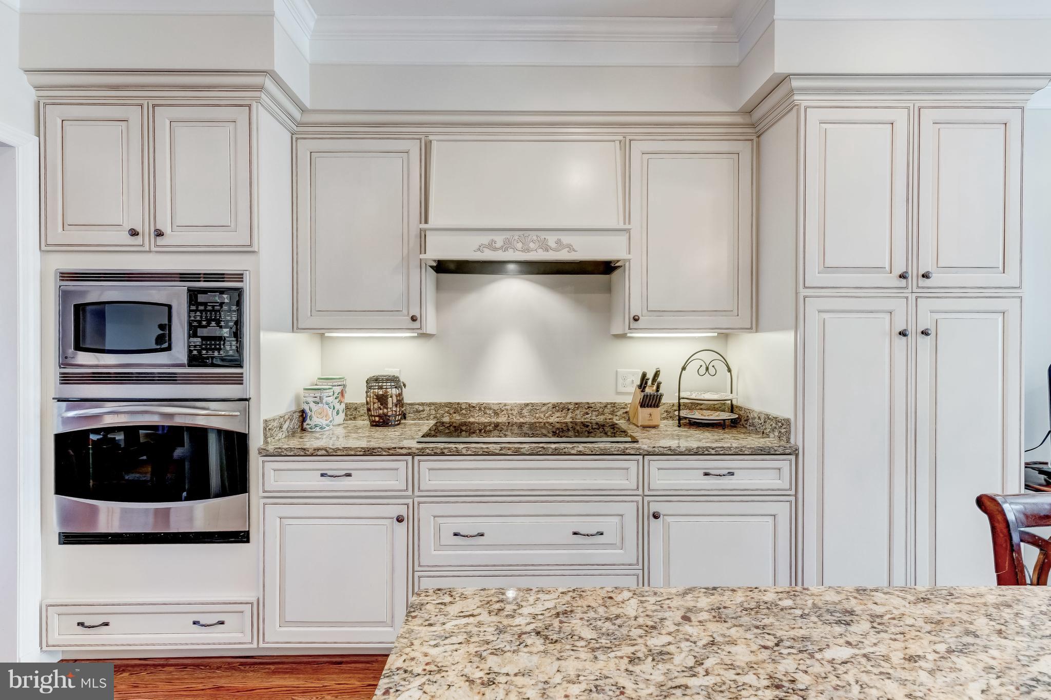 1722 Killington Road Towson, MD 21204 - Photo 10 of 28 Kitchen