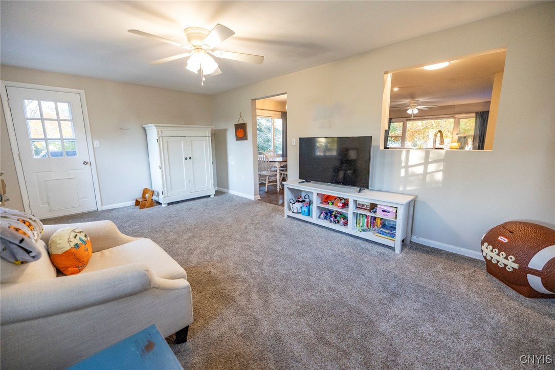 7749 Cecilia Road Cicero, NY 13039 - Photo 13 of 50 Family Rm