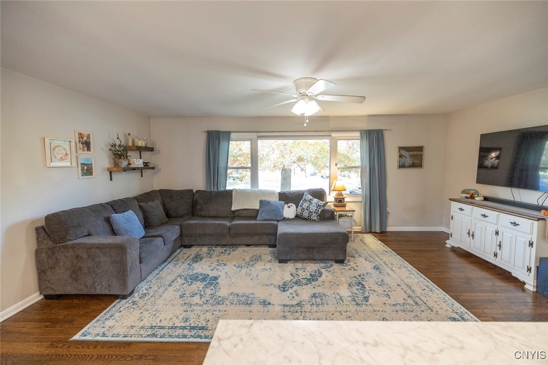 7749 Cecilia Road Cicero, NY 13039 - Photo 2 of 50 Living Room