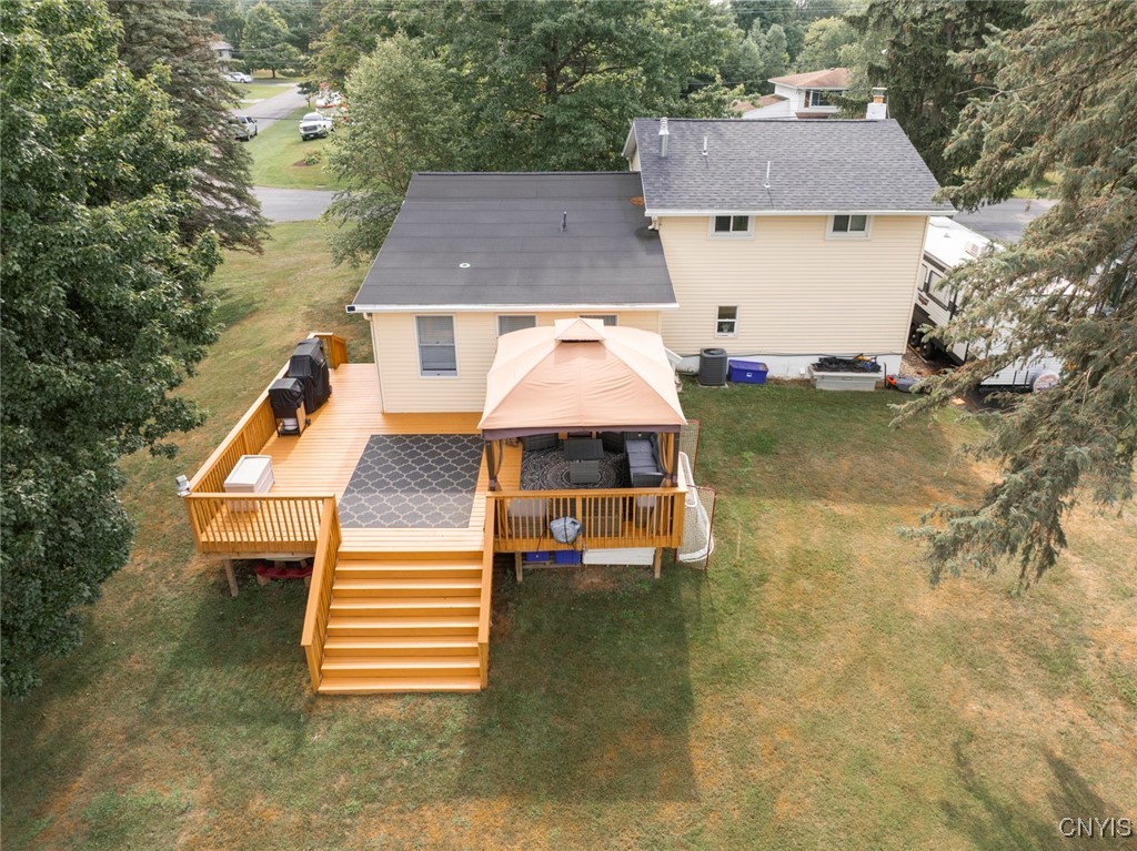 7749 Cecilia Road Cicero, NY 13039 - Photo 38 of 50 Deck