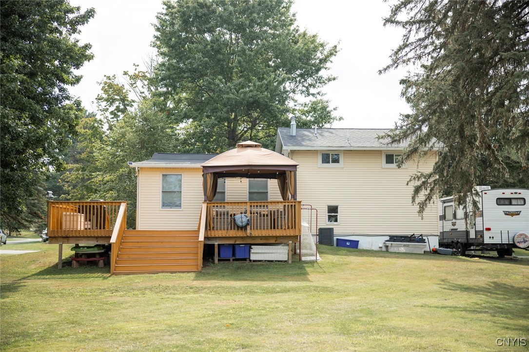 7749 Cecilia Road Cicero, NY 13039 - Photo 42 of 50 Exterior Back