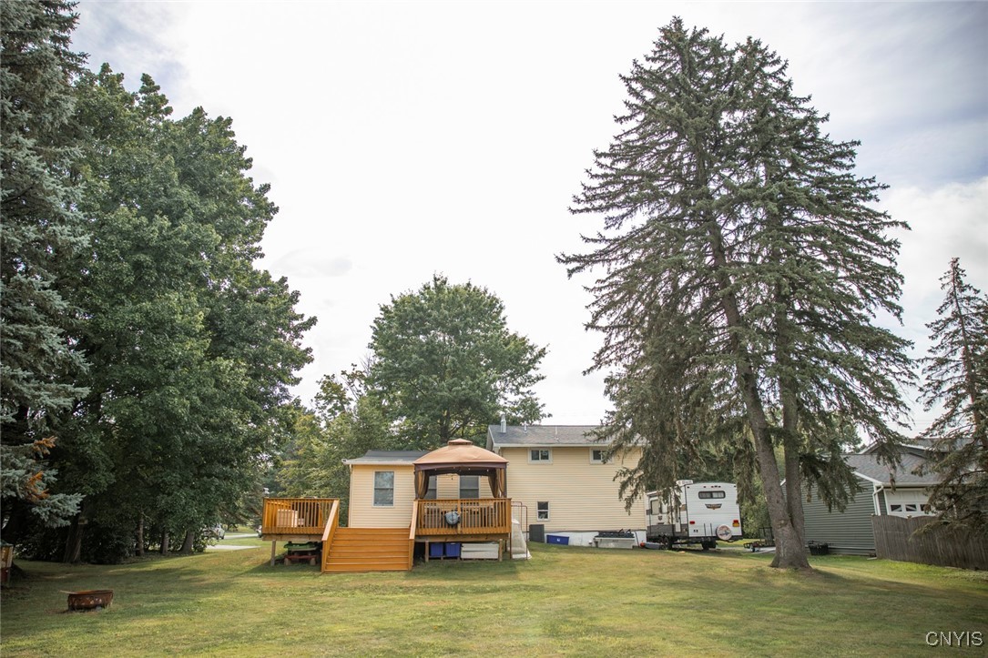 7749 Cecilia Road Cicero, NY 13039 - Photo 43 of 50 Exterior Back