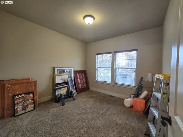 $389,900 | 2248 Northwest Overlook Drive, Hermiston, OR 97838