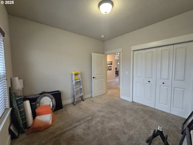 $389,900 | 2248 Northwest Overlook Drive, Hermiston, OR 97838