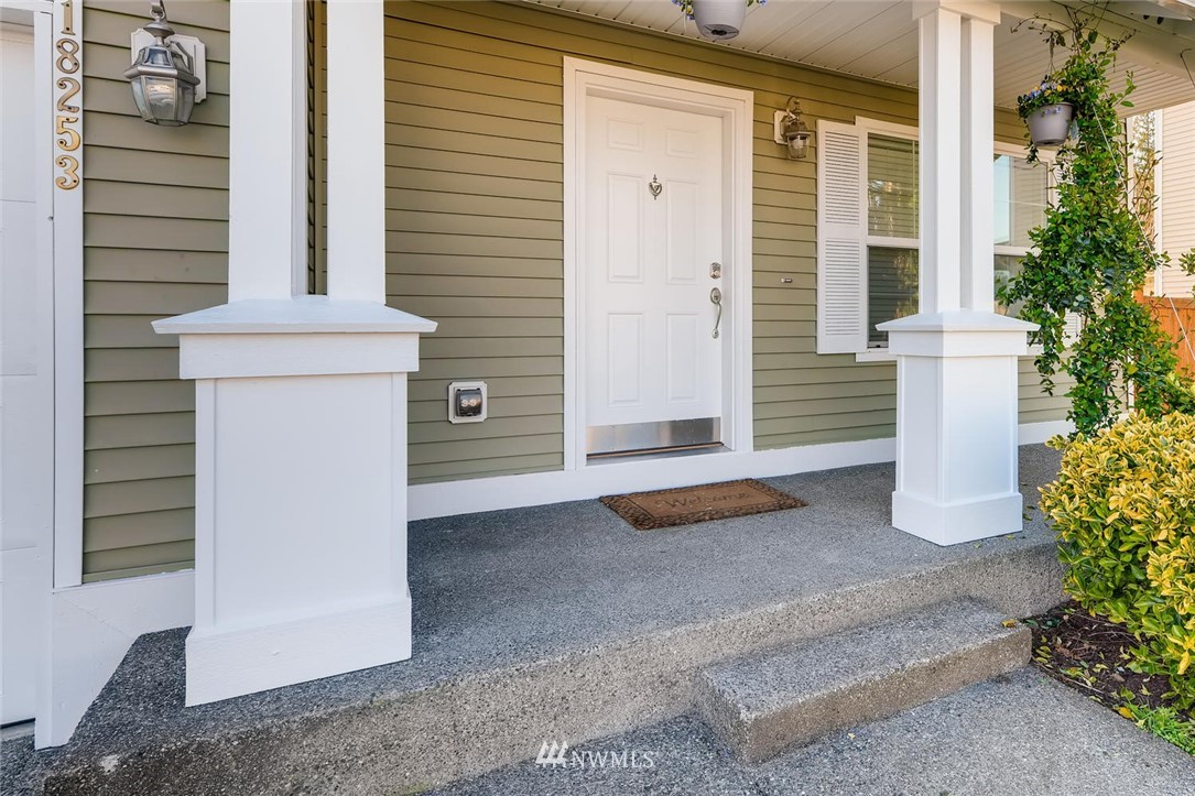 18253 168th Way Southeast Renton, WA 98058 - Photo 2 of 25 Gallery Image 2