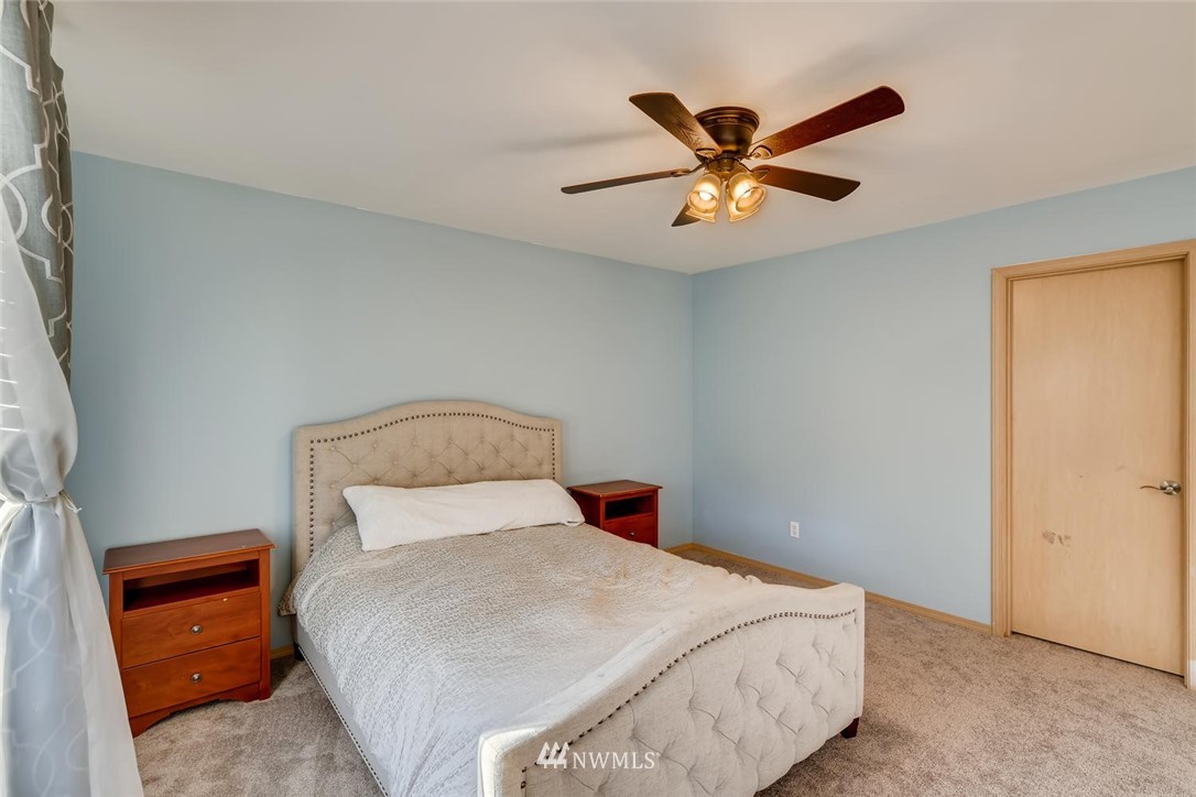 18253 168th Way Southeast Renton, WA 98058 - Photo 15 of 25 Gallery Image 15