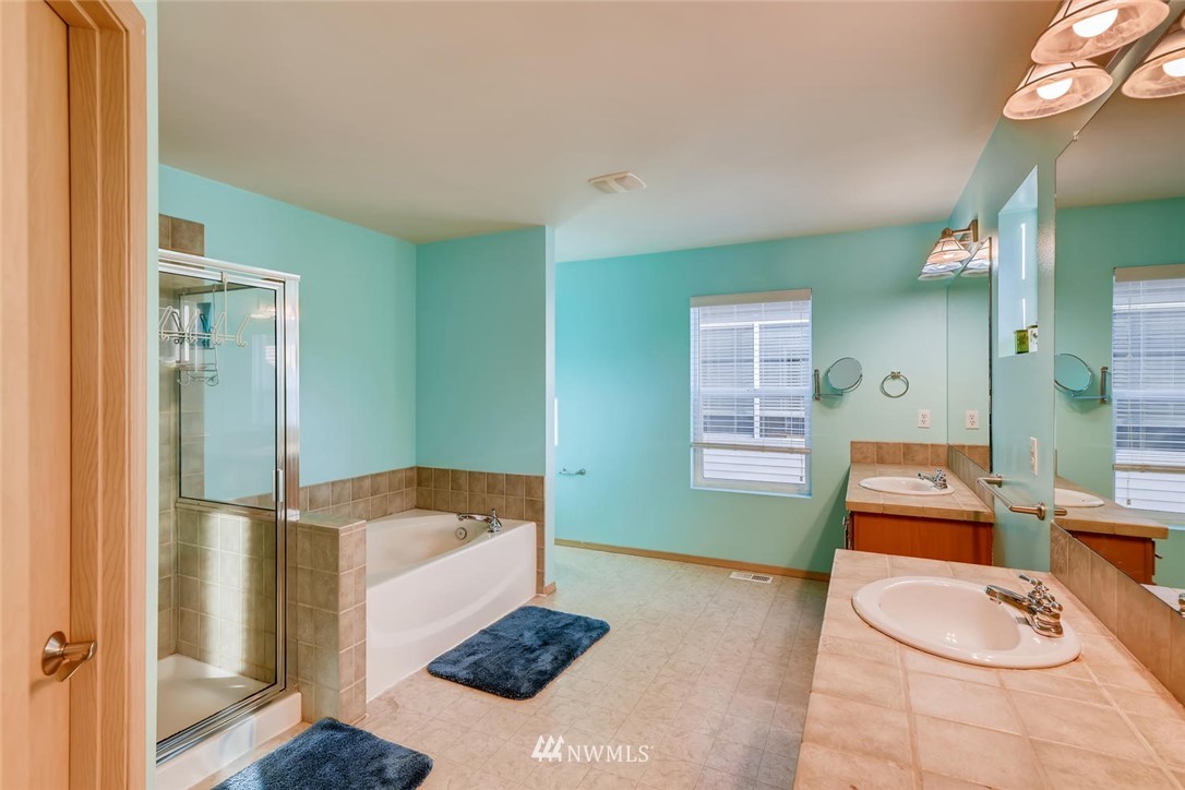 18253 168th Way Southeast Renton, WA 98058 - Photo 17 of 25 Gallery Image 17