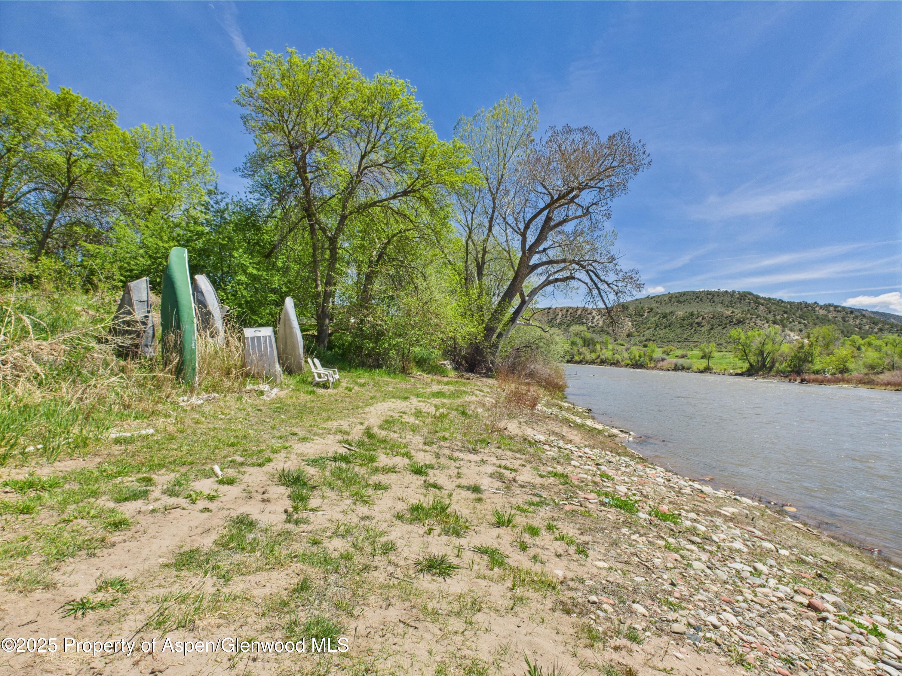 38992 River Frontage Road New Castle, CO 81647 - Photo 6 of 39 CAM03799G0-PR0034-STILL028