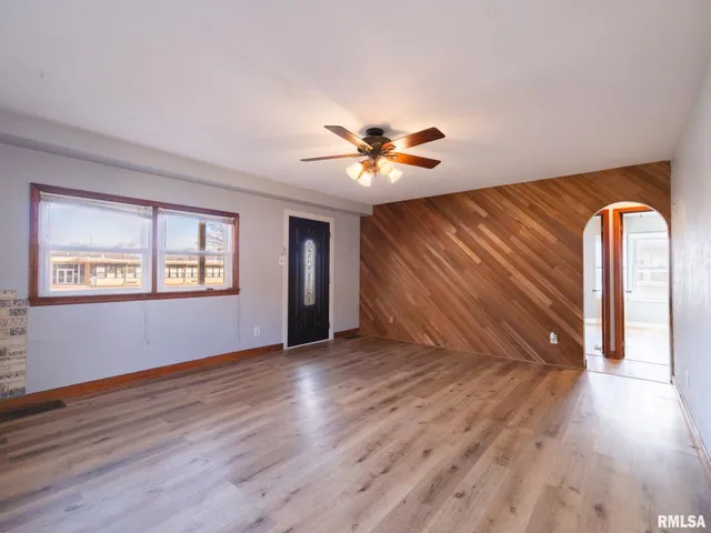 $114,900 | 1419 Earl Street, Pekin, IL 61554