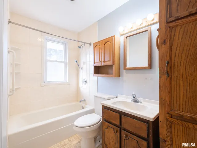 $114,900 | 1419 Earl Street, Pekin, IL 61554