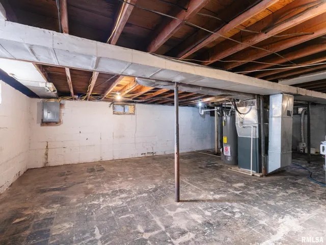 $114,900 | 1419 Earl Street, Pekin, IL 61554