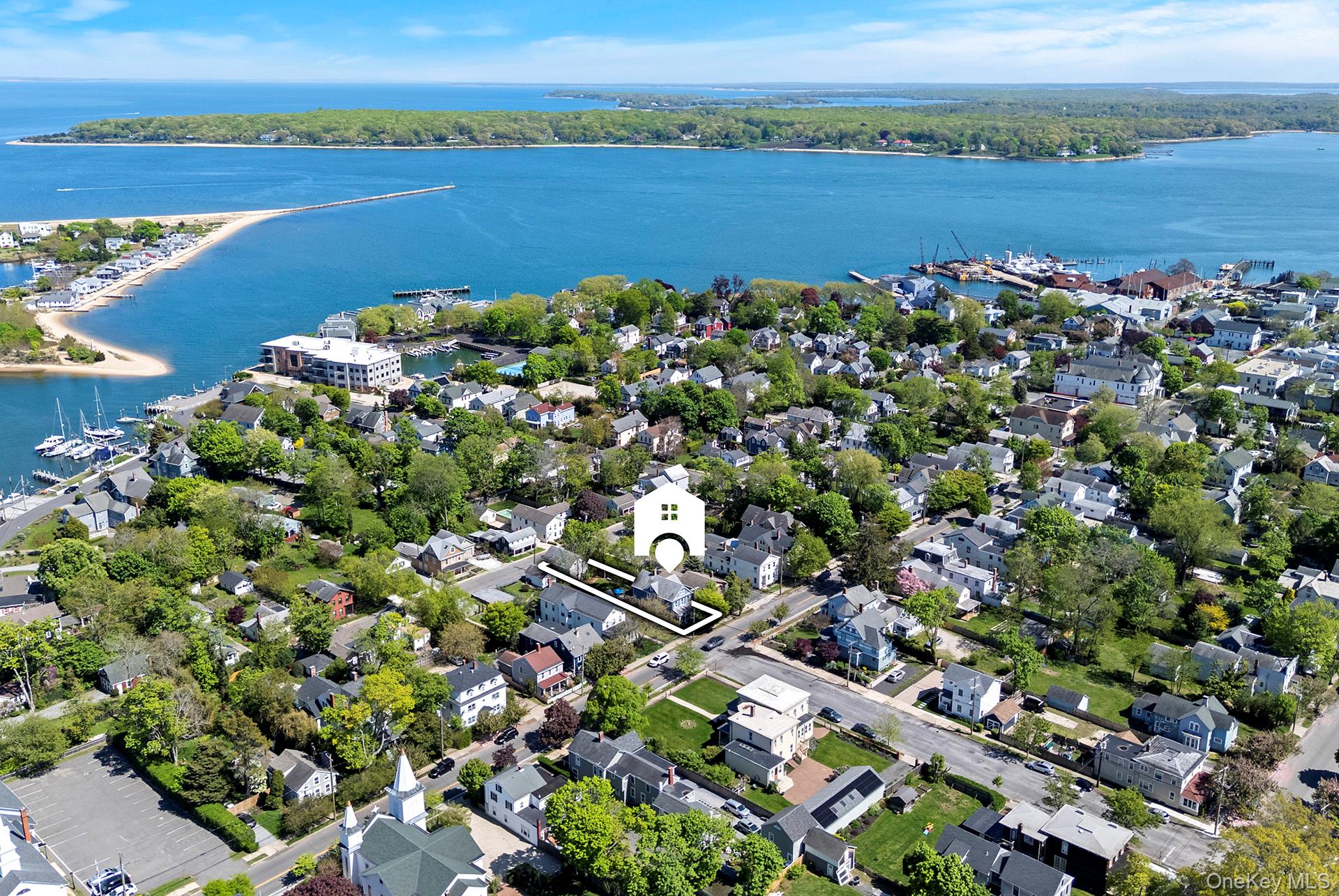 604 Main Street Greenport, NY 11944 - Photo 2 of 37 View of property location showing proximity to the bay
