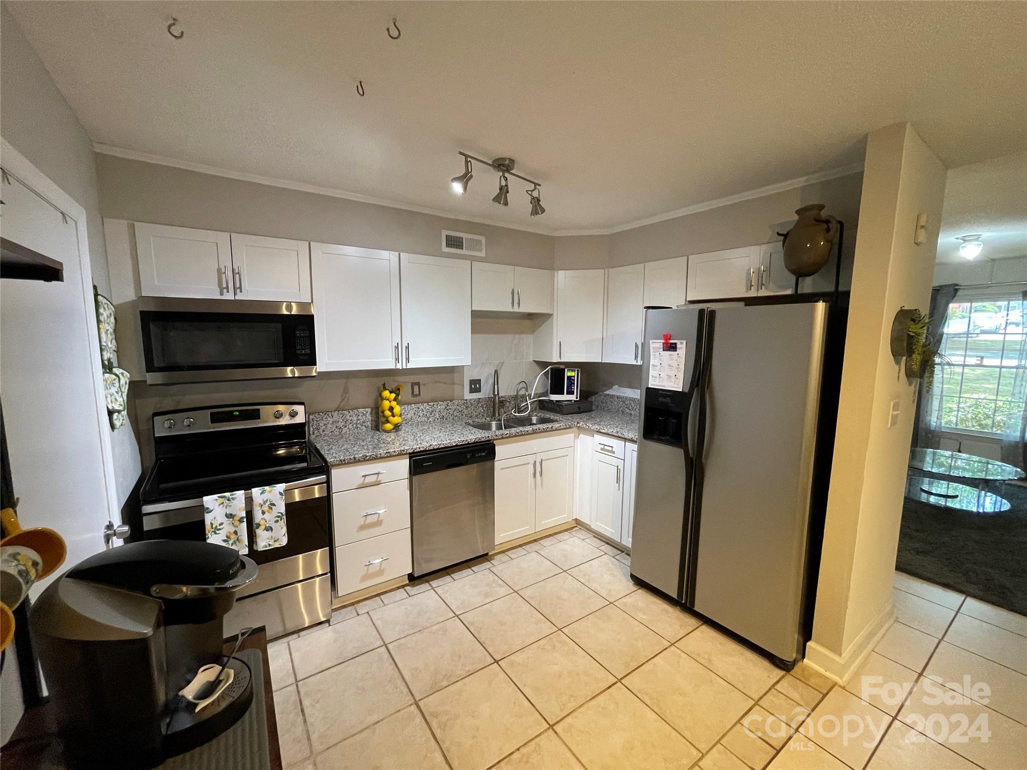 1788 Ebenezer Road, Unit E Rock Hill, SC 29732 - Photo 5 of 16 Gallery Image 5