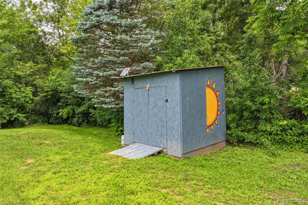 1336 West Hurd Road Clio, MI 48420 - Photo 10 of 43