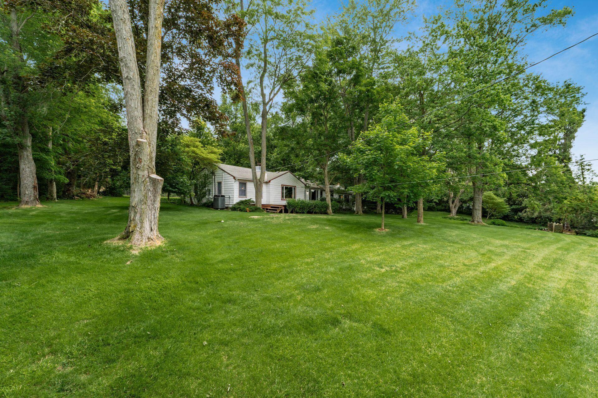7945 Riverside Drive Powell, OH 43065 - Photo 37 of 60