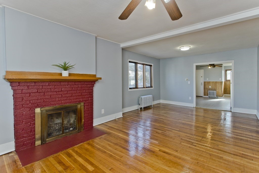 62-64 Draper Street Springfield, MA 01108 - Photo 3 of 24