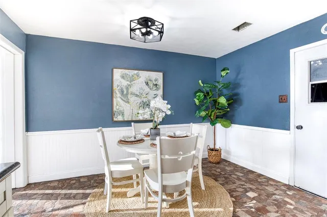 $330,000 | 521 Val Oak Court, Hurst, TX 76053