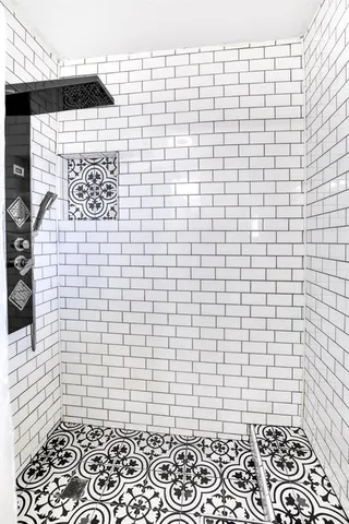 $330,000 | 521 Val Oak Court, Hurst, TX 76053