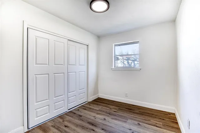 $330,000 | 521 Val Oak Court, Hurst, TX 76053