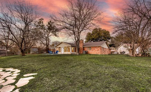 $330,000 | 521 Val Oak Court, Hurst, TX 76053