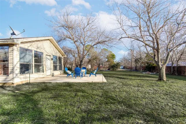 $330,000 | 521 Val Oak Court, Hurst, TX 76053