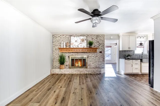 $330,000 | 521 Val Oak Court, Hurst, TX 76053