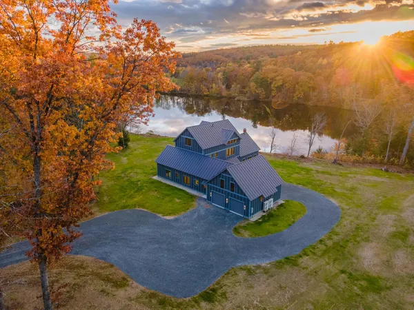 $2,495,000 | 30 Farr Road, Chesterfield, NH 03466