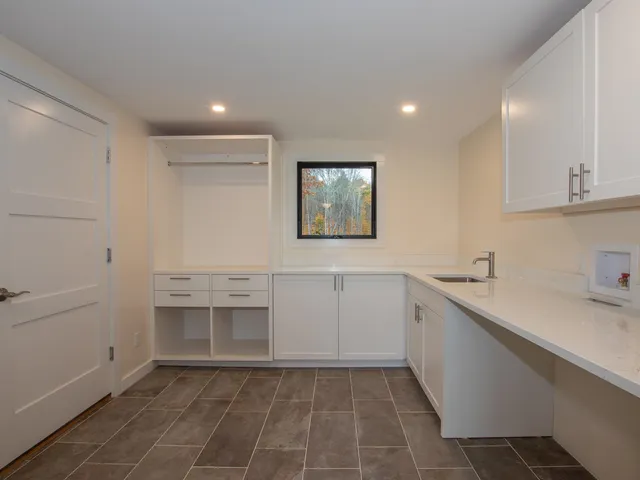 $2,495,000 | 30 Farr Road, Chesterfield, NH 03466