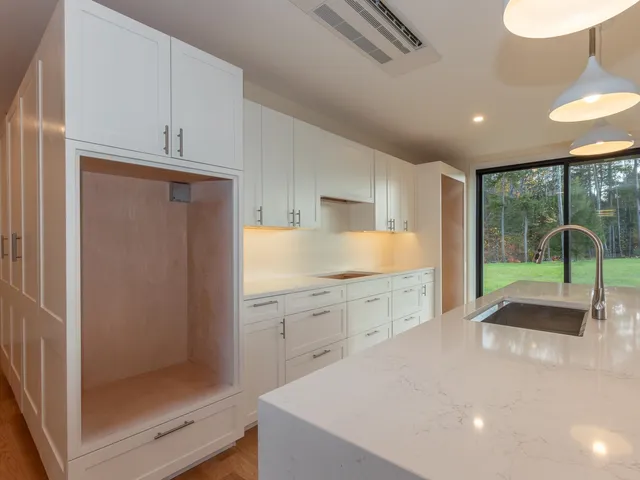 $2,495,000 | 30 Farr Road, Chesterfield, NH 03466