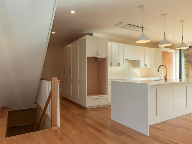 $2,495,000 | 30 Farr Road, Chesterfield, NH 03466