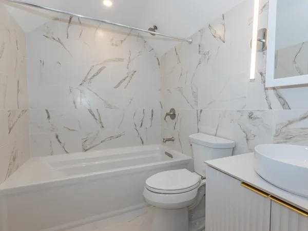 $2,495,000 | 30 Farr Road, Chesterfield, NH 03466