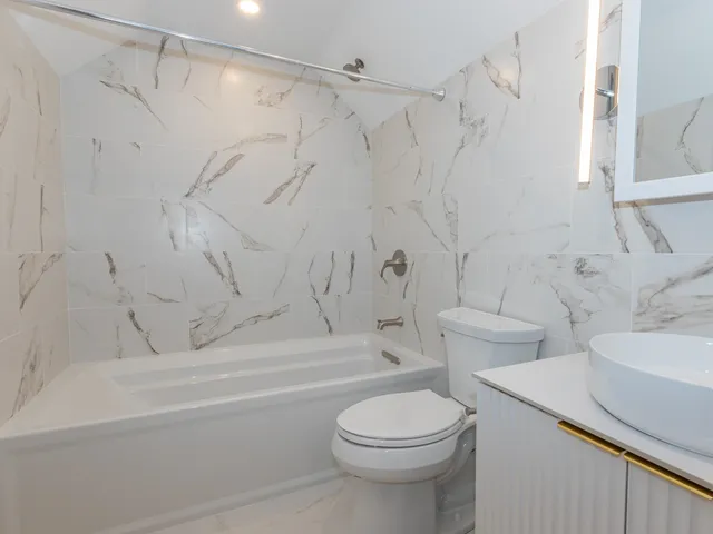 $2,495,000 | 30 Farr Road, Chesterfield, NH 03466